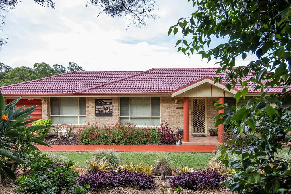 Taree 4房  Space, Practicality and a Touch of Rural Living