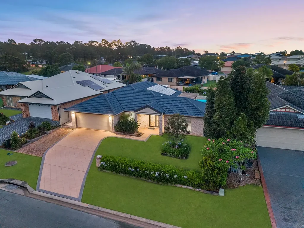 Ormeau 4कमरा A Home Crafted for Modern Australian Living