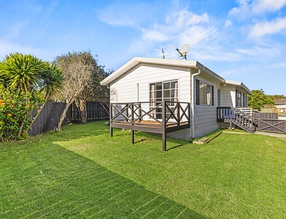 1/8 Sparrow Place, Weymouth, Manukau City, 3房, 1浴, House