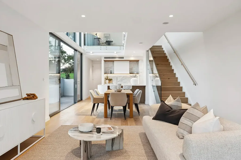 Griffith 3房  Bespoke Architecturally Designed Residence