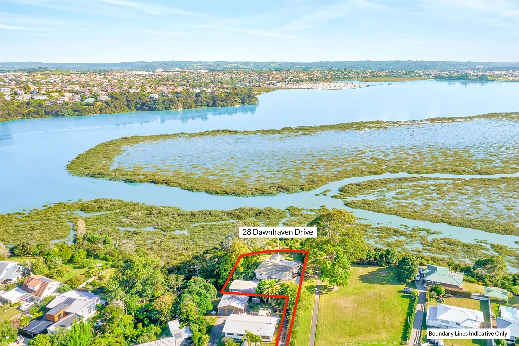 28 Dawnhaven Drive, Te Atatu Peninsula, Waitakere City, Auckland
