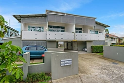2/153 Fairfield Road, Fairfield