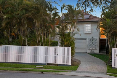 Corinda 3 Slaapkamer CHARM, COMFORT & FAMILY LIVING IN CORINDA