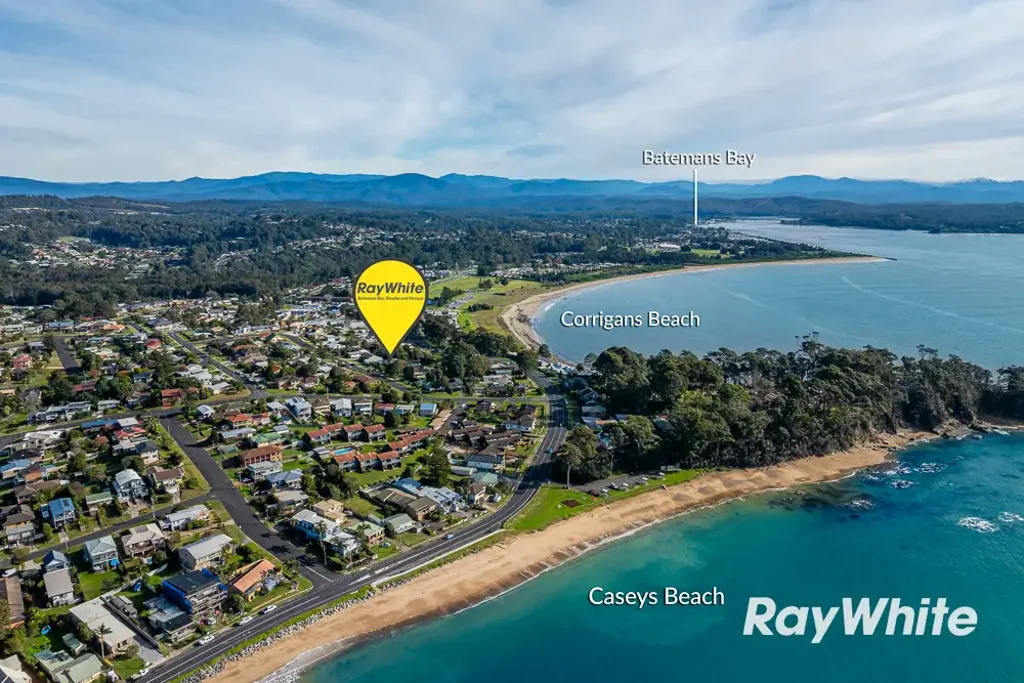 8 Lockyersleigh Avenue, Batehaven, NSW 2536