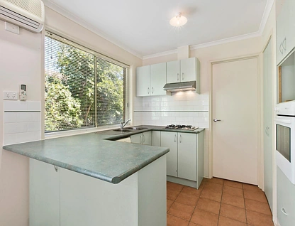 2/5 Scarlet Oak Court, Blackburn South, Inner East Melbourne, 3 Kuwarto, 1 Banyo, Unit