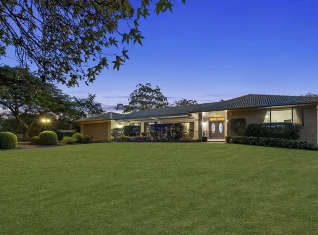 Luxury Acreage Living in Prestigious Chandler