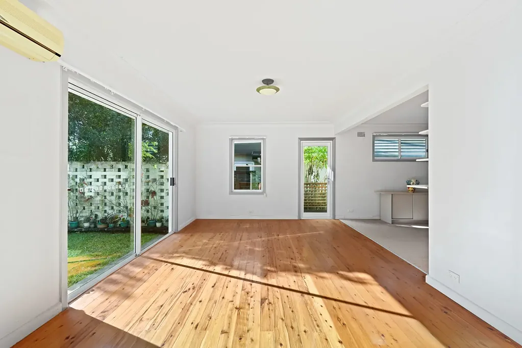 North Epping 2chambre Classic single level cottage of boundless potential