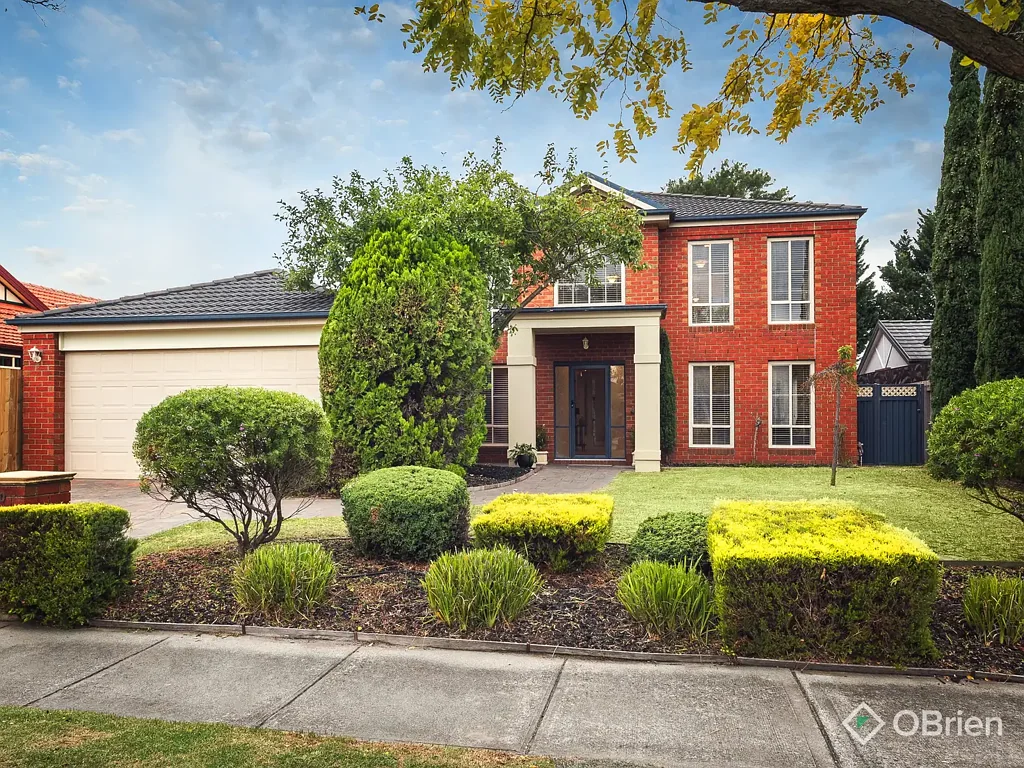 Mordialloc 4ห้องนอน Stylish & Spacious Family Living in the Heart of Mordialloc – 4 Bedrooms, Multiple Living Areas & Expansive Yards