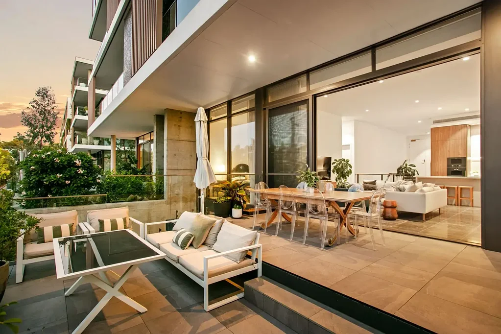 Floreat 4Kwarto Under offer by DAVID & MARTINE