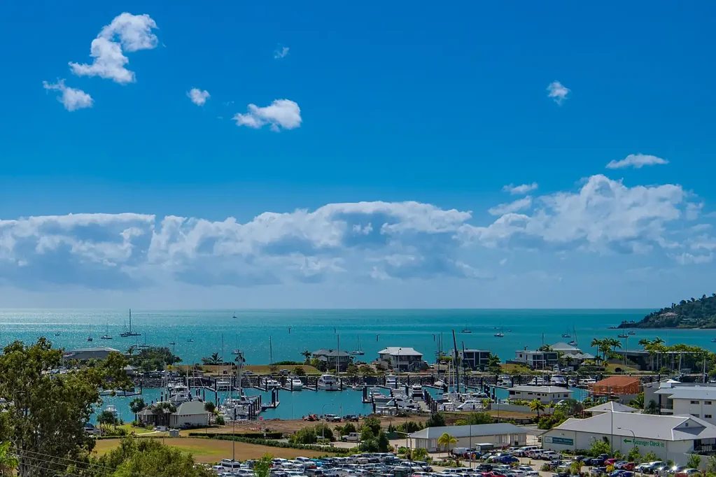 4/5 Hermitage Drive, Airlie Beach, QLD 4802