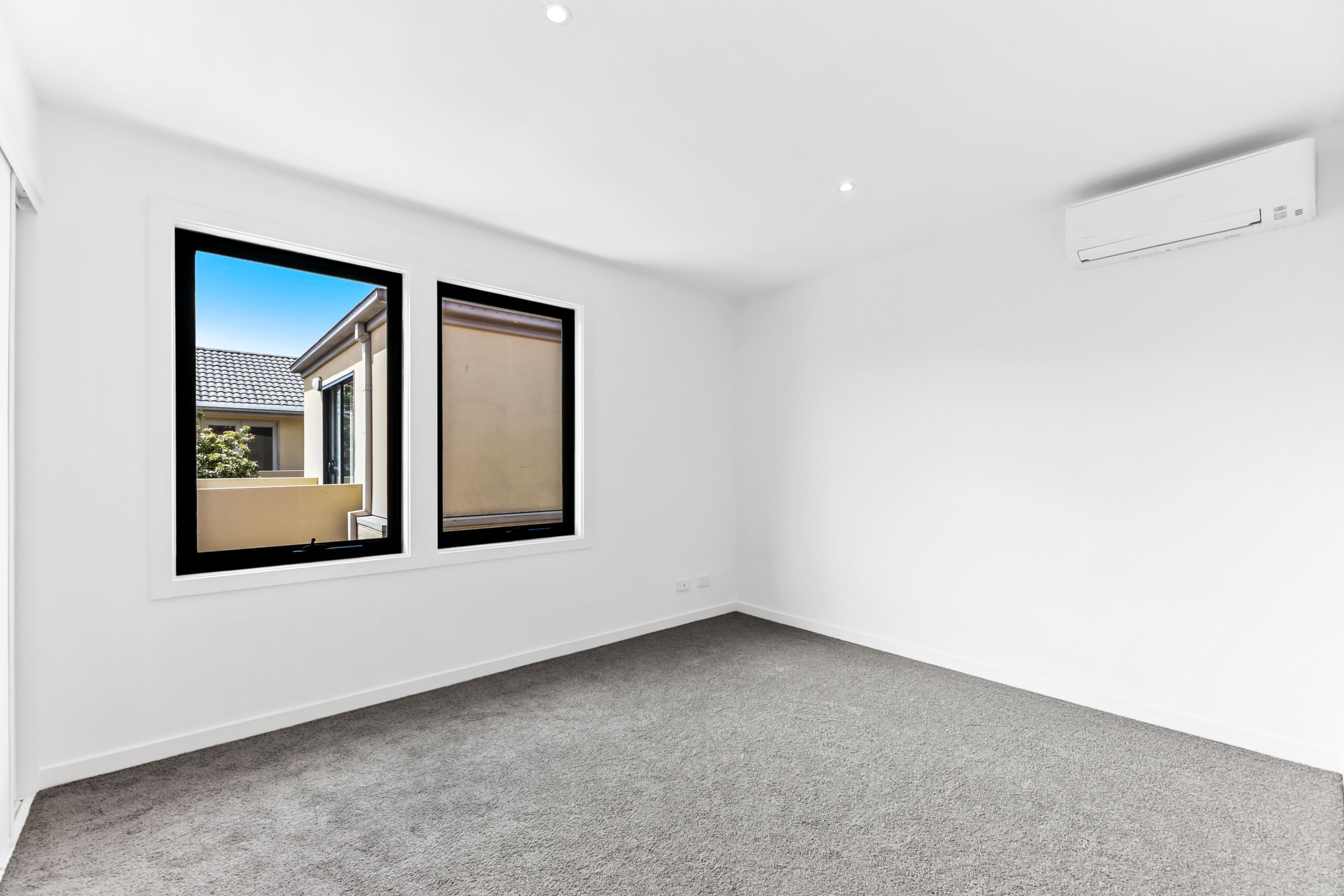 12 LEAF CT, CLAYTON VIC 3168, 0房, 0浴, Townhouse