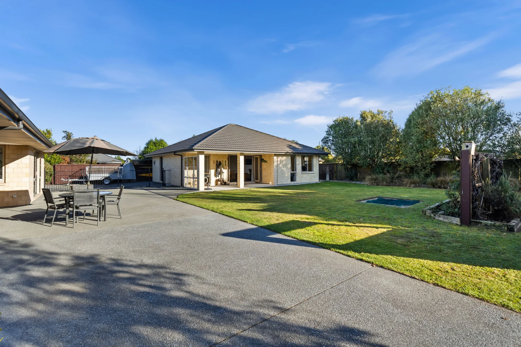 Rolleston 6房  Two Houses One Location