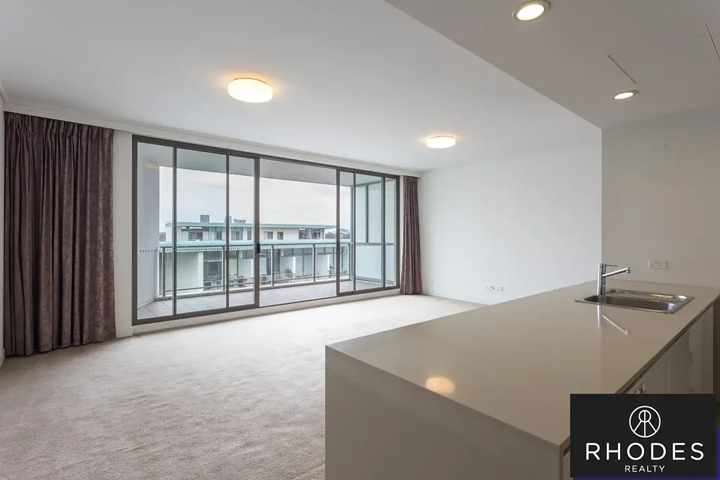 Exciting 2 Bedroom at the Popular Tandara Complex