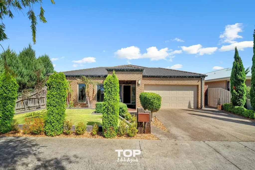 Discover Your Dream Family Home in Sought-After Skye!!