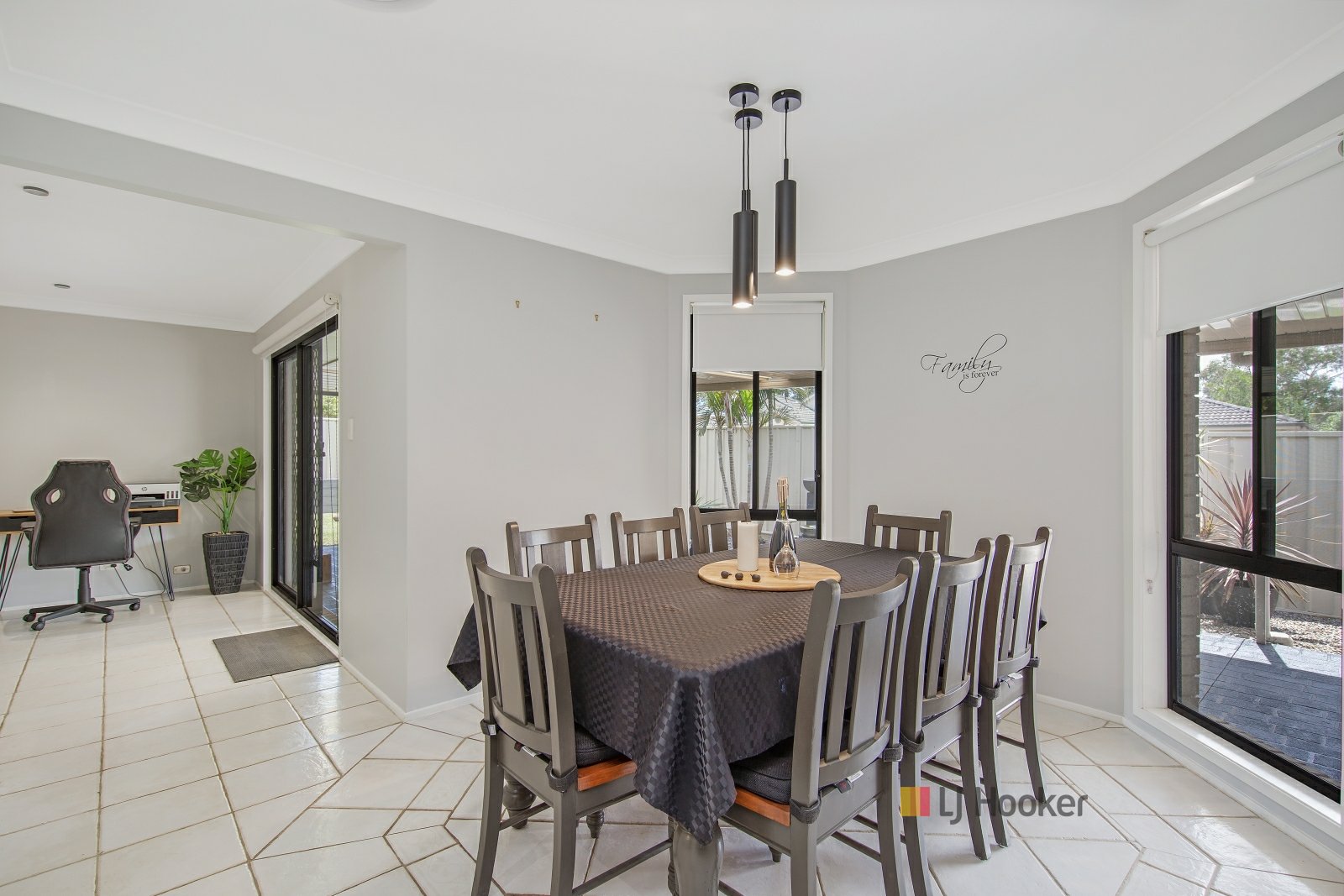 22 LANDHAVEN AV, BLUE HAVEN NSW 2262, 0 غرف, 0 حمامات, House