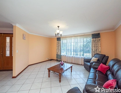 118 Talbot Road, Swan View, WA 6056, 4 ਕਮਰੇ, 2 ਬਾਥਰੂਮ, House