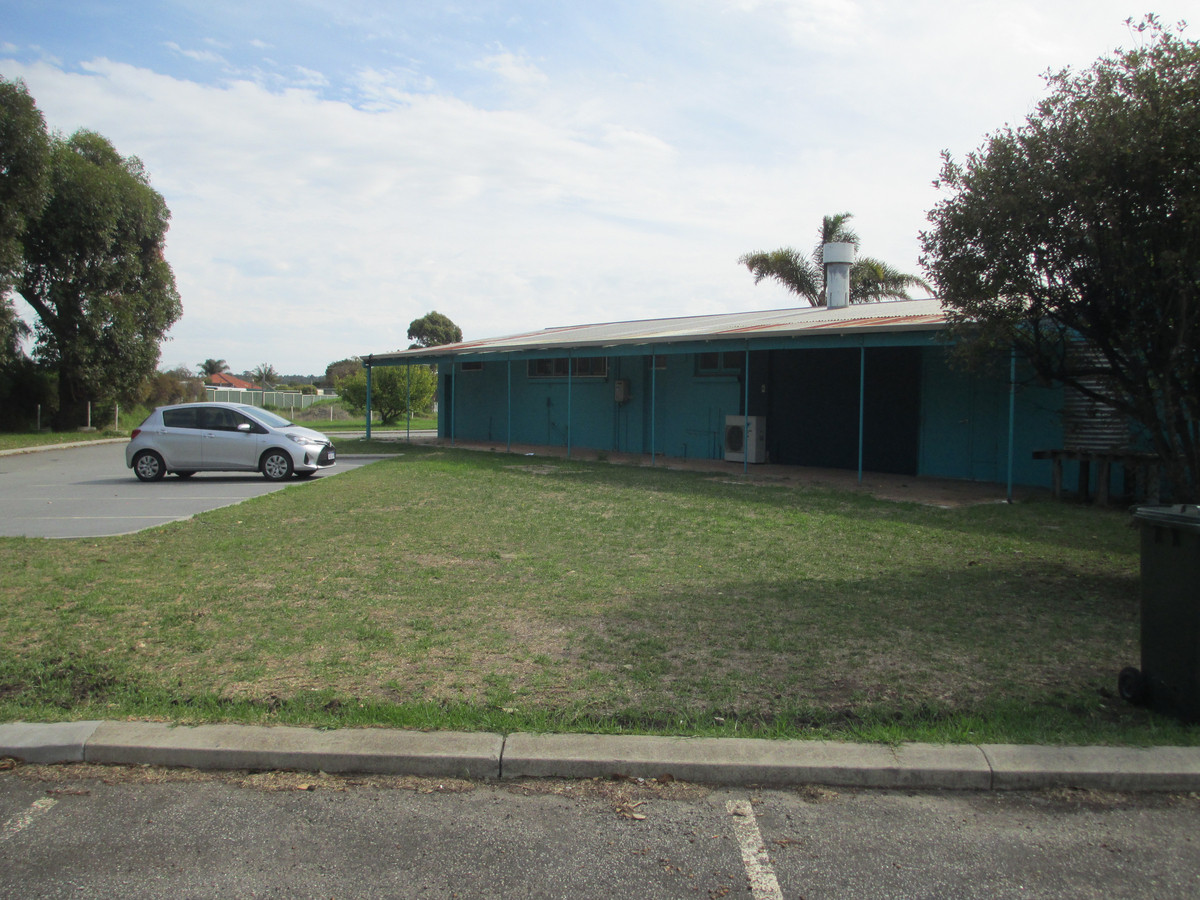 463 ALBANY HWY, ORANA WA 6330, 0 غرف, 0 حمامات, House