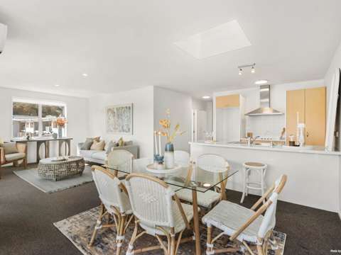 Browns Bay 3部屋 Owner Relocated - Make Your Offer