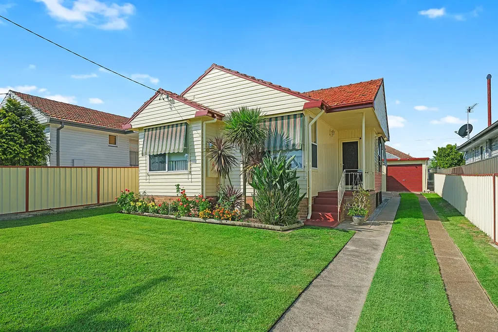 44 Glenroy Street, Thornton, NSW 2322