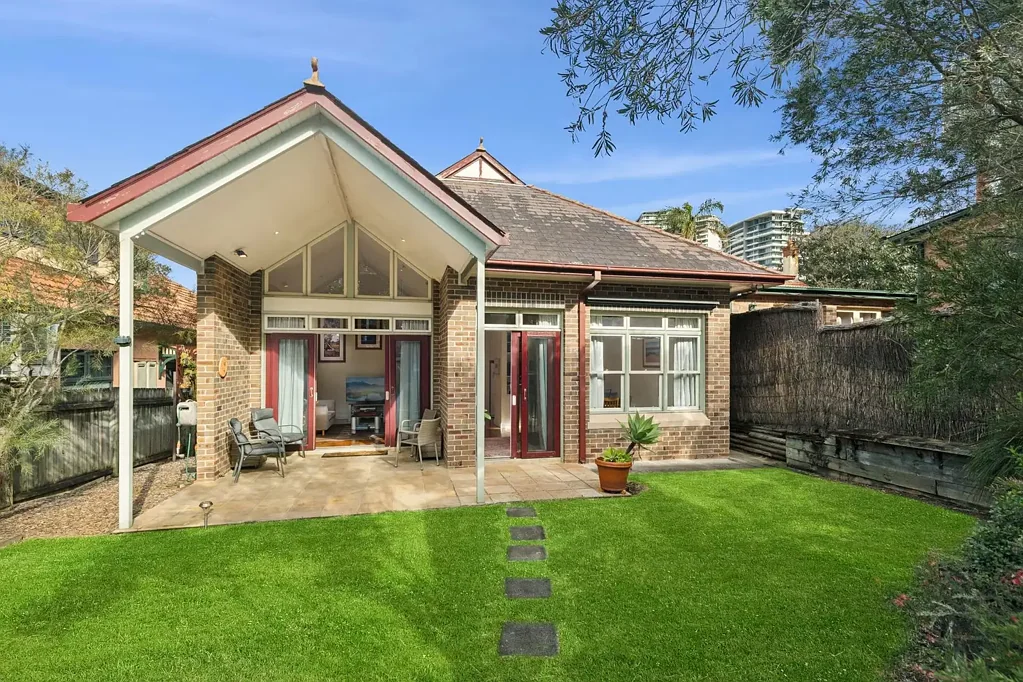 Chatswood 4Moenga Federation elegance with prized rear north-aspect