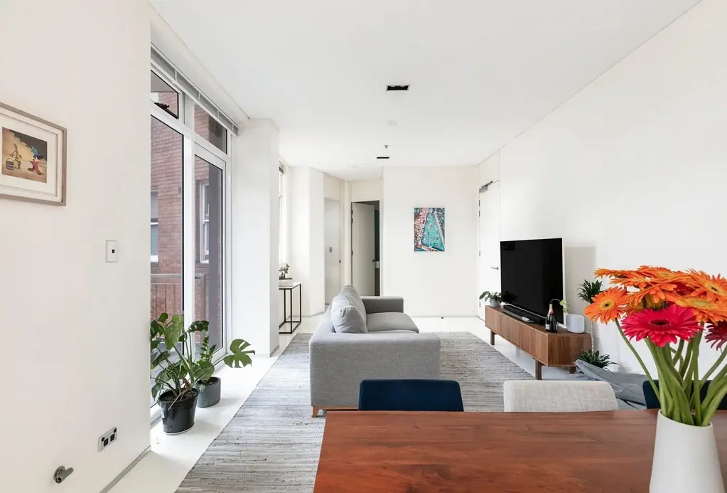 Inner-City Luxury in the Iconic 'Alba' Residence