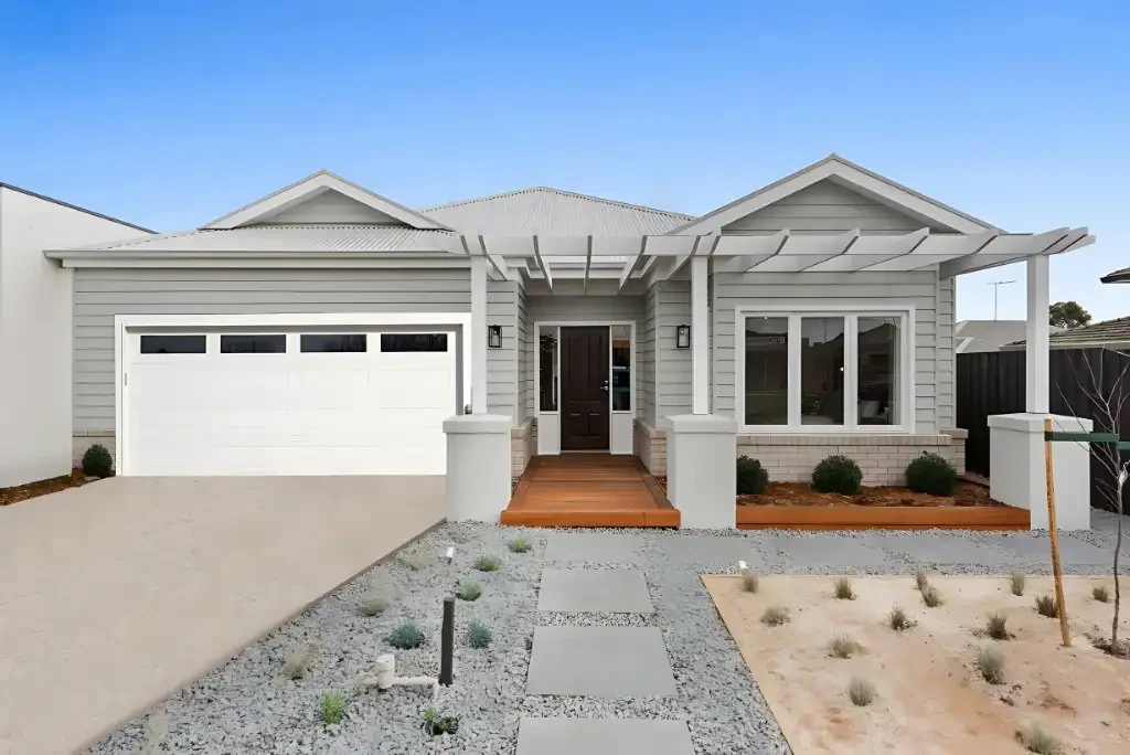 Grovedale 3房  Hamptons Mayfair - Timeless Elegance Meets Modern Comfort