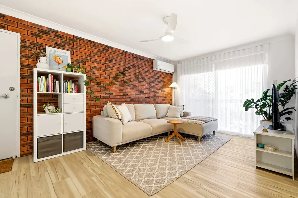Coorparoo 2Habitaciones Style, Charm, Warmth: Turnkey Ready for Next Owner