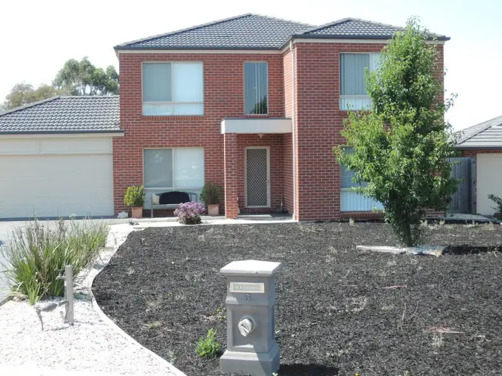 MODERN 4 BEDROOM FAMILY HOME