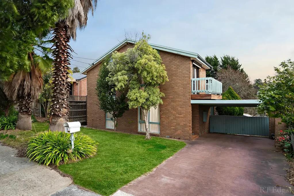 Doncaster East 4ਬੈੱਡਰੂਮ Traditional Family Charm & Plans/Permits For 2