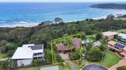 4 CONNOR CL, Arrawarra Headland