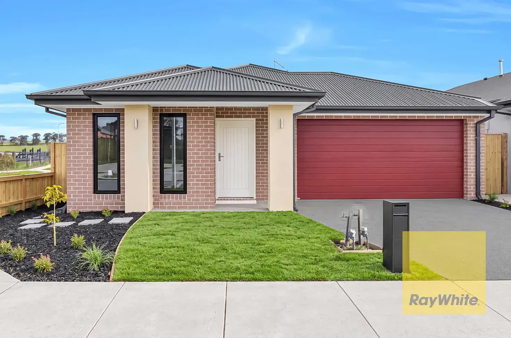Brand New 4-Bedroom Family Living in the Heart of Beveridge!
