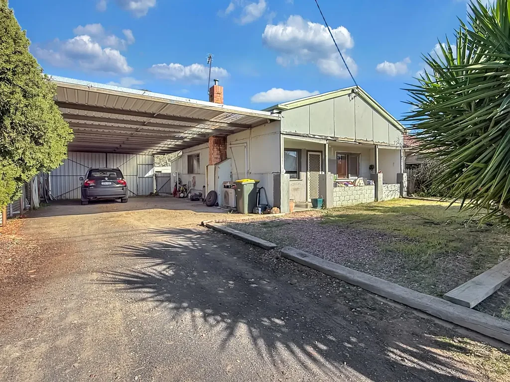 Maryborough 2 Slaapkamer BIG BLOCK, BIG STORAGE, BIG OPPORTUNITY