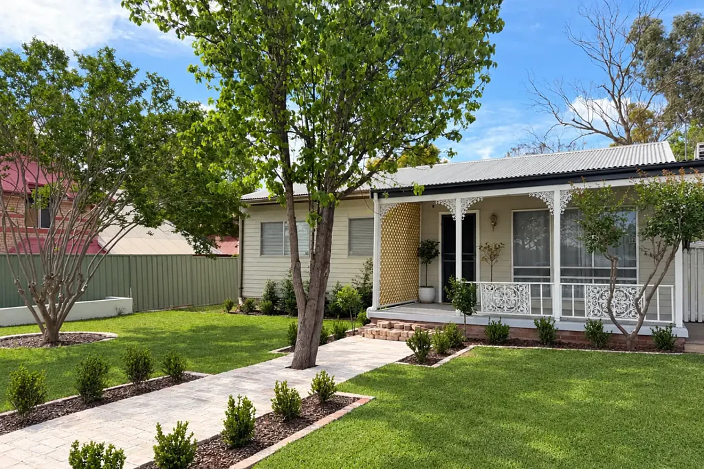 Townhouse in a Great Location
