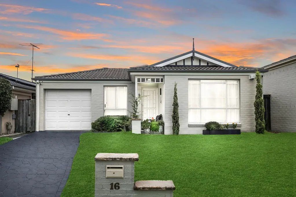 16 Caritta Court, Parklea, NSW 2768