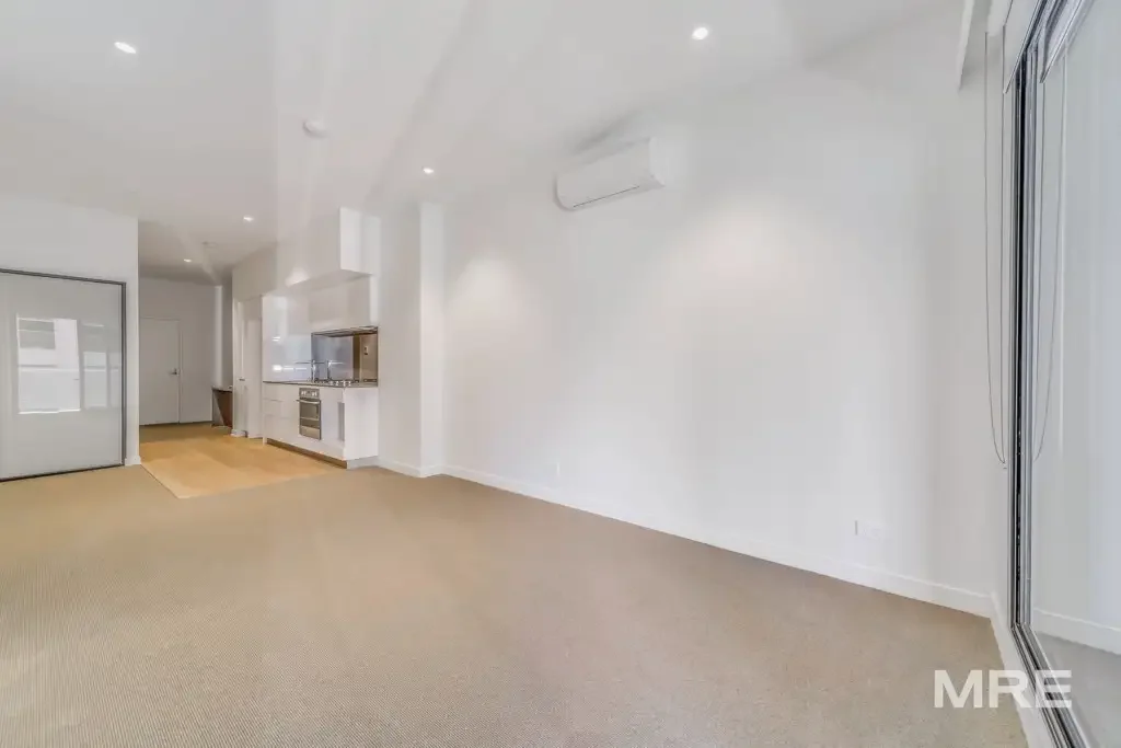 Live in the heart of the CBD in style