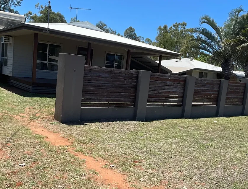 43 Forest Drive, Moranbah, QLD 4744, 3房, 1浴, House