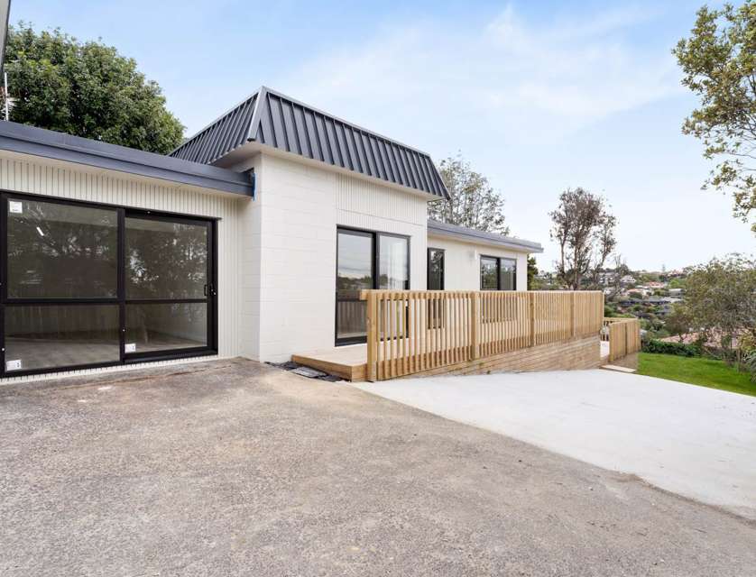 2/612 Beach Road, Browns Bay, North Shore City, Auckland, 3 Bedrooms, 1 Bathrooms, House