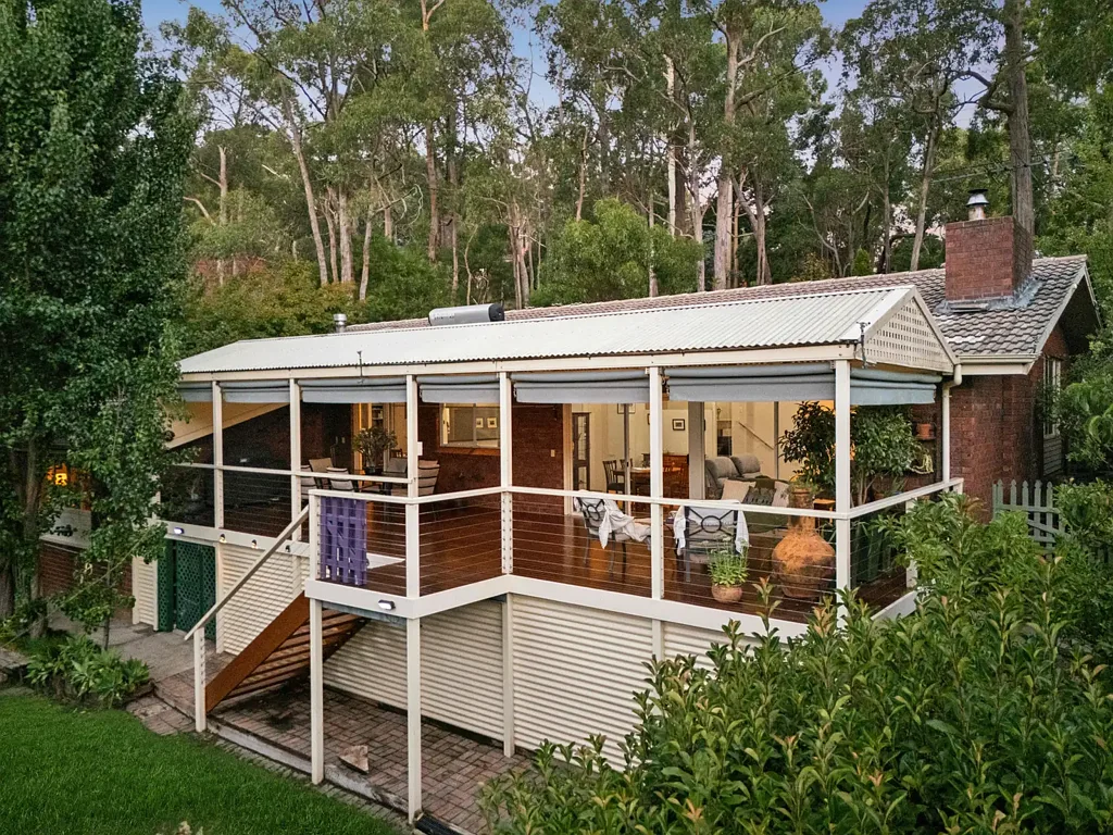 18 Whitewood Drive, Upper Sturt, SA 5156