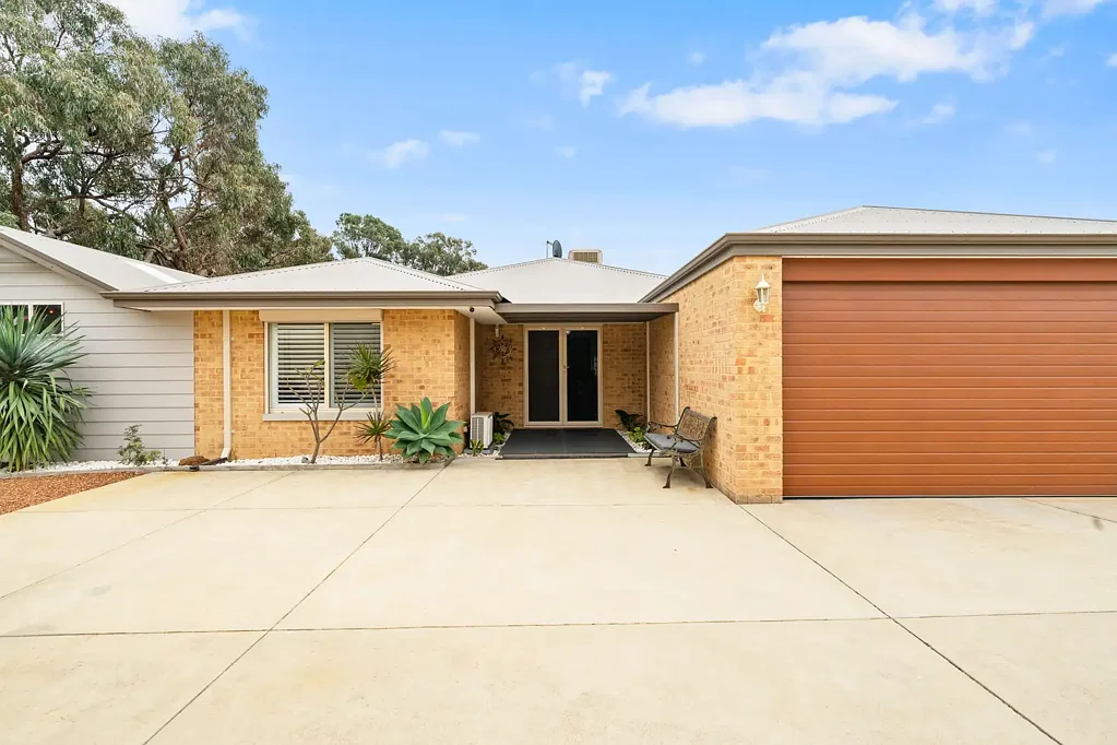 9 Hopetoun Bend, Dawesville, WA 6211