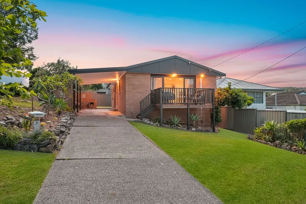 1 Girraween Avenue, Erina, NSW 2250
