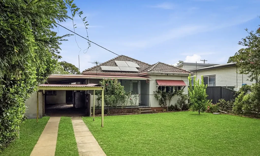 4 Bedroom Home with Separate Teenage Retreat in Marayong!