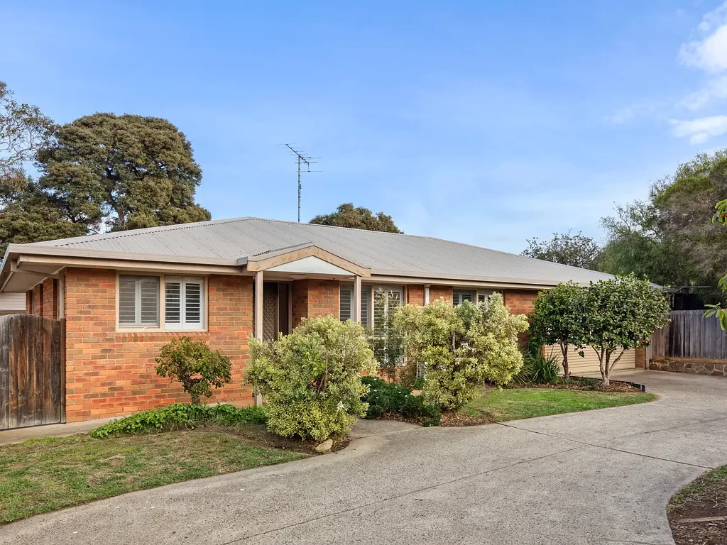 Torquay 3ਬੈੱਡਰੂਮ Sensational Opportunity in Sought-After 'Old Torquay'