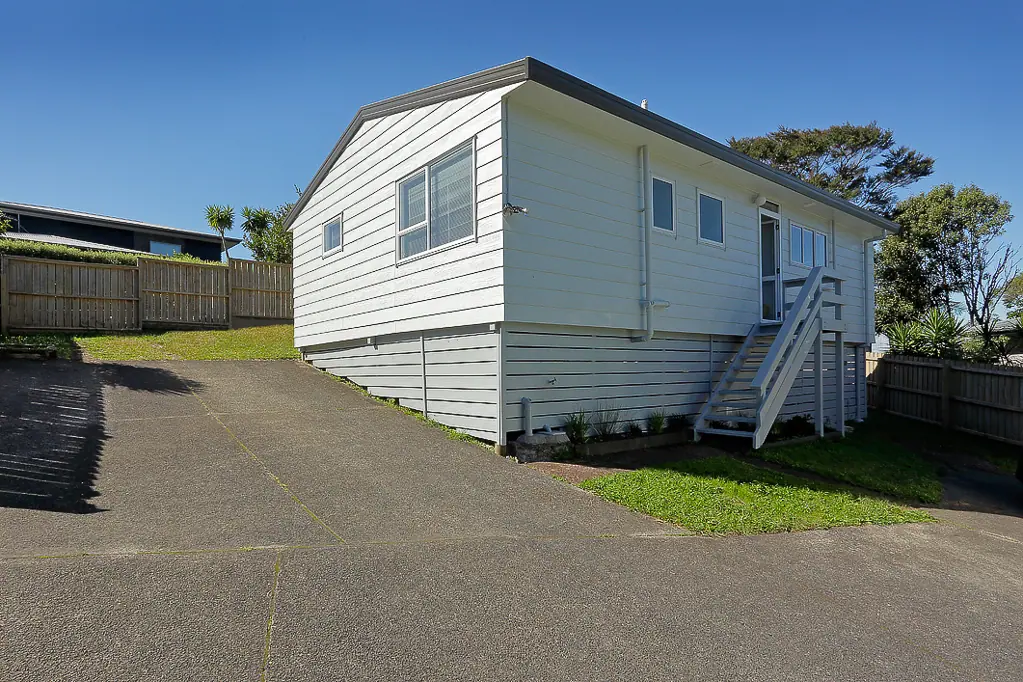 Glen Eden 3Moenga Titirangi Vibes, Glen Eden Value.