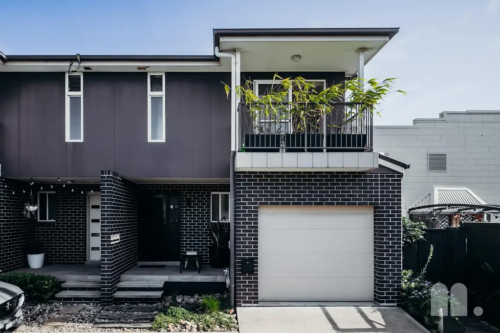 Carrington 3침실 Low up-keep, high lifestyle Torrens title townhouse