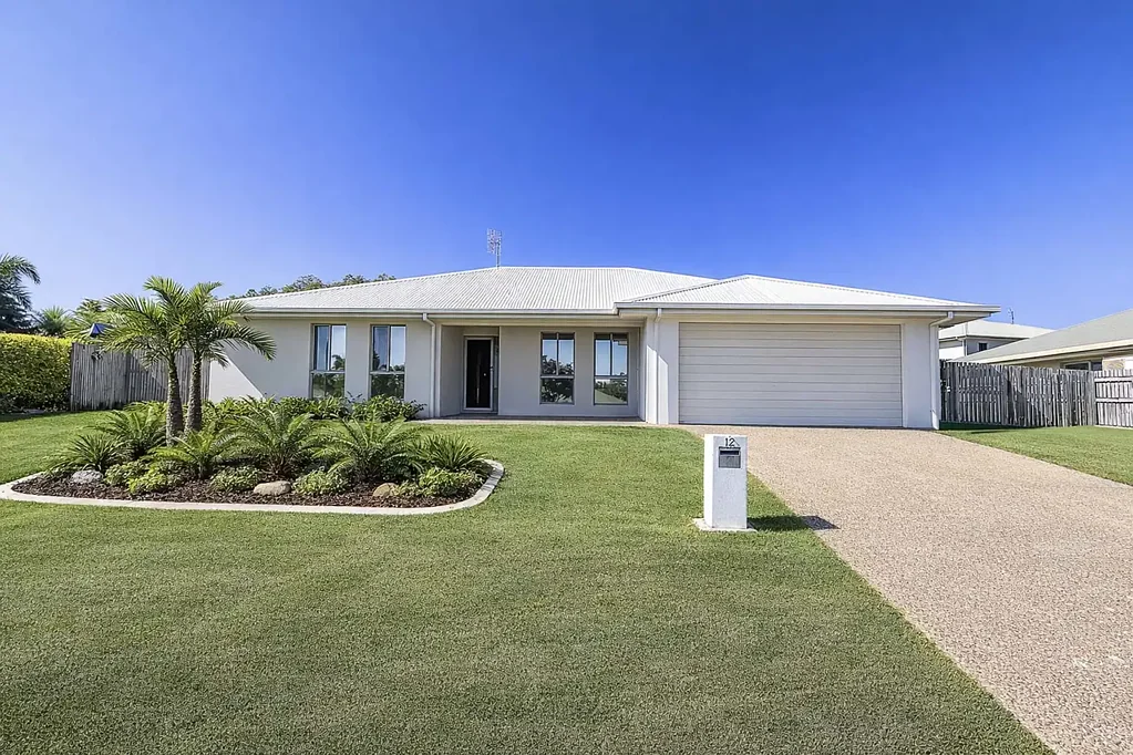 Deeragun 4房  Modern Family Living or Smart Investment in Sought-After Oakdale Heights!