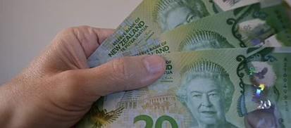 纽币遭重挫！央行继续放鸽，通胀反弹再添压力