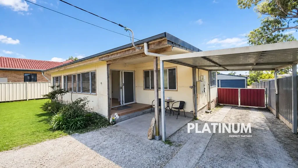 Sanctuary Point 2chambre Opportunity, Space & Endless Potential in a Convenient Location