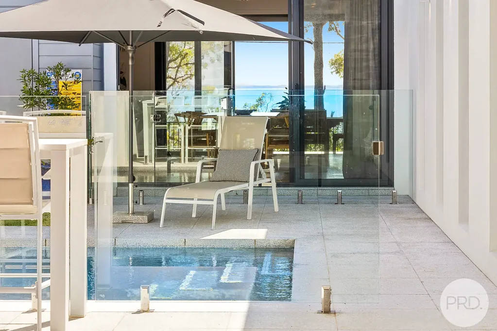 Salamander Bay 4房  Elegant Coastal Retreat
