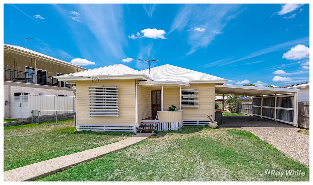 West Rockhampton 3 Bedroom Full of Charm in a Convenient Cul-de-Sac