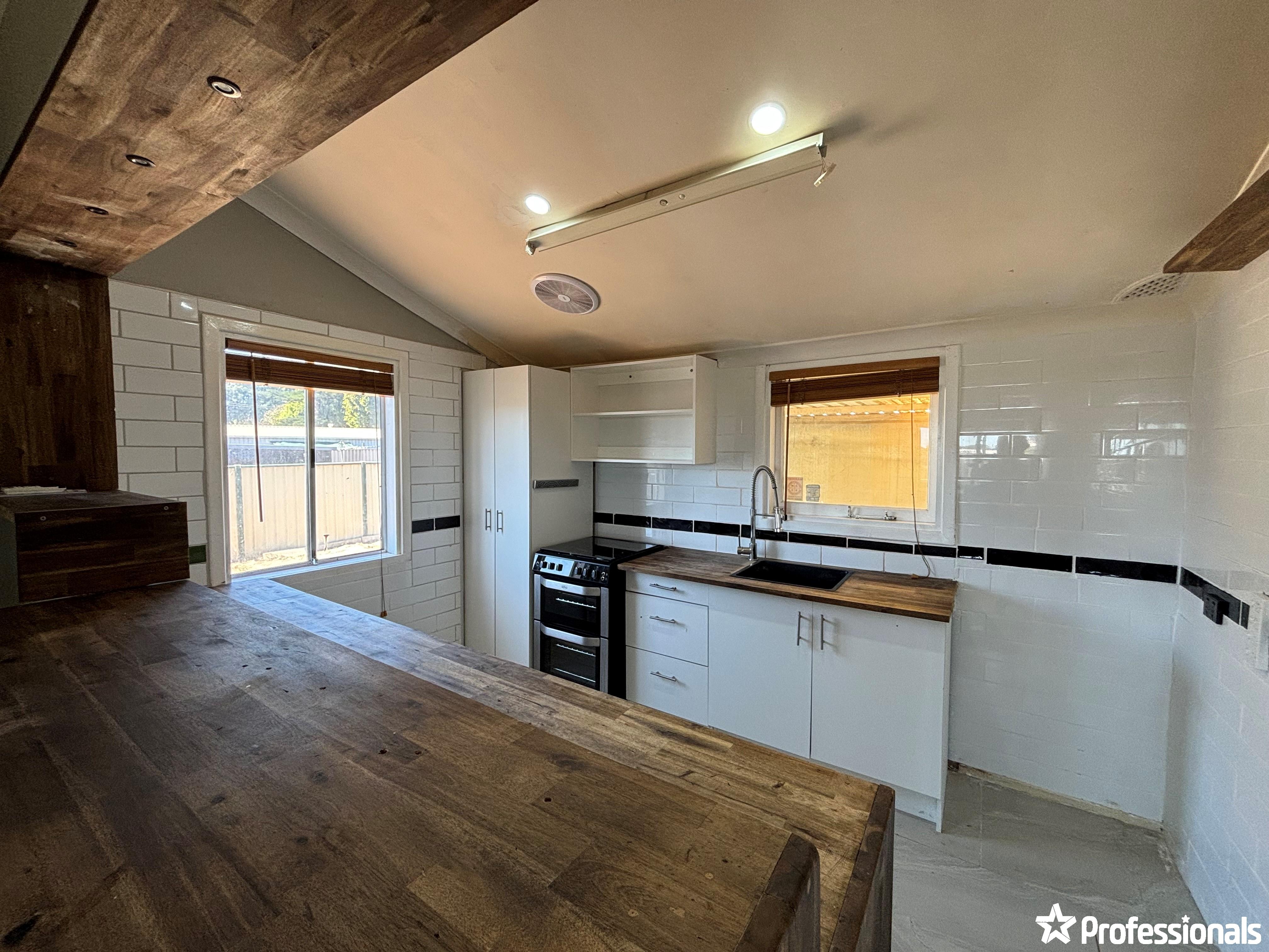 116 FRANCIS ST, BEACHLANDS WA 6530, 0房, 0浴, House